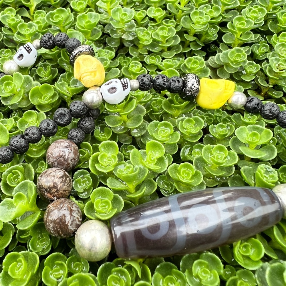 Beaded OOAK choker necklace with etched glass focal bead